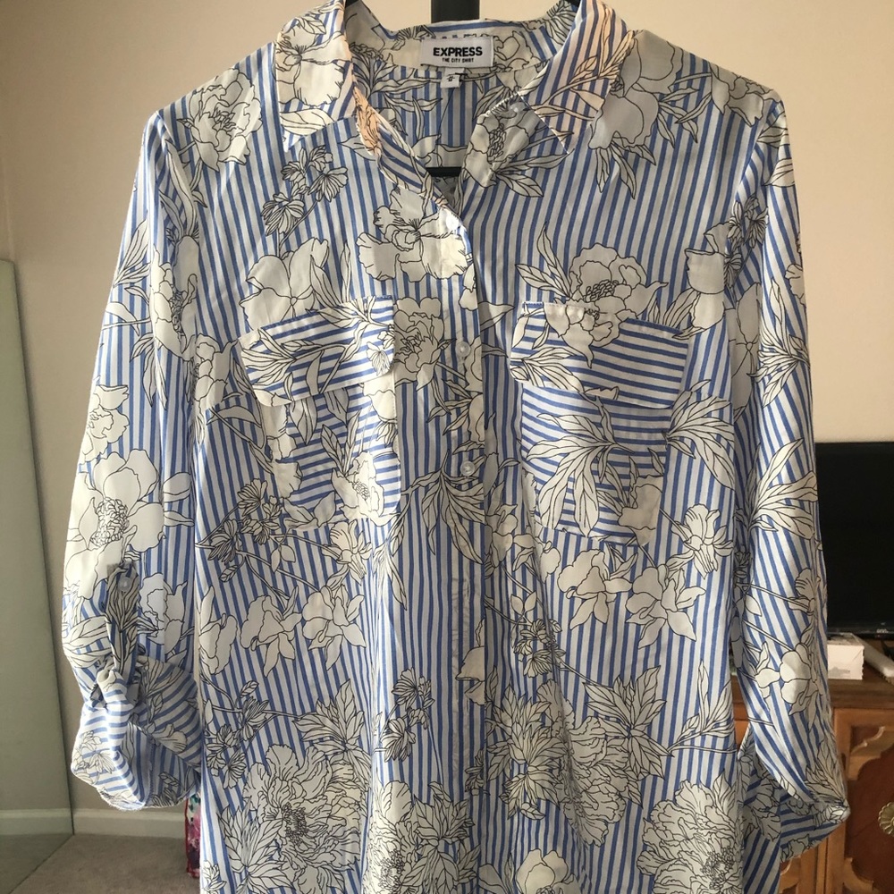 Express button down
